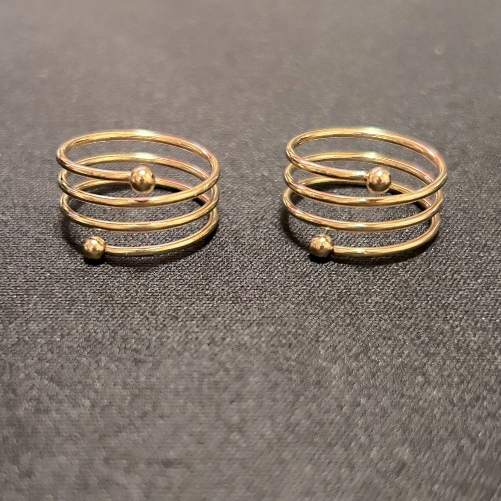 NEW // Set of 2 Gold Coil Rings